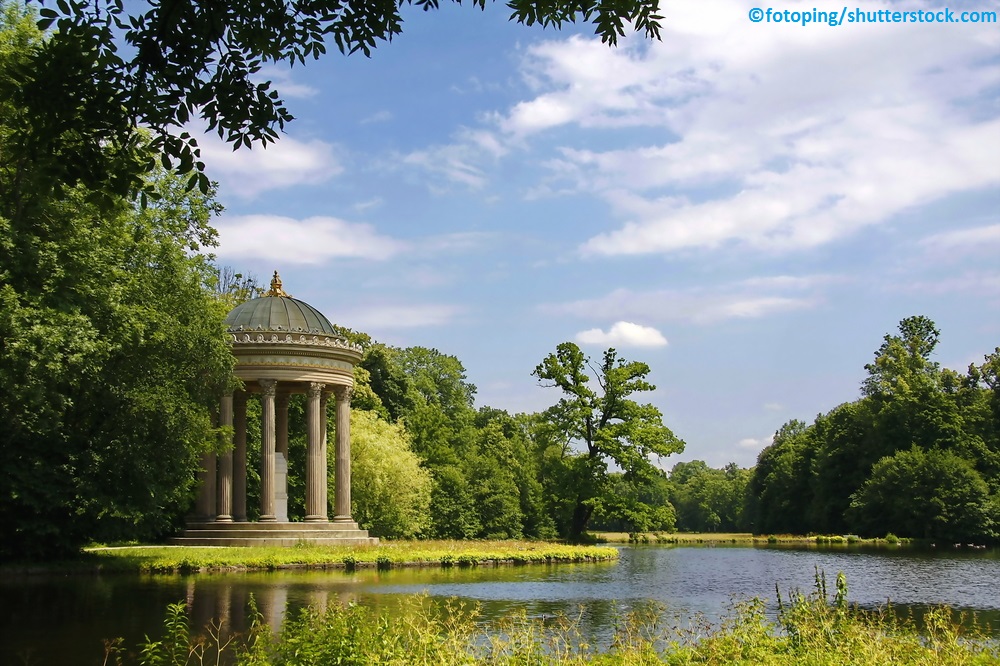 Ein Einblick in den Schlosspark von Schloss Nymphenburg