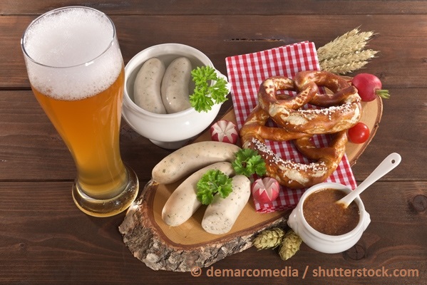 Eine typisch bayrische Weißwurstbrotzeit mit allem was dazu gehört